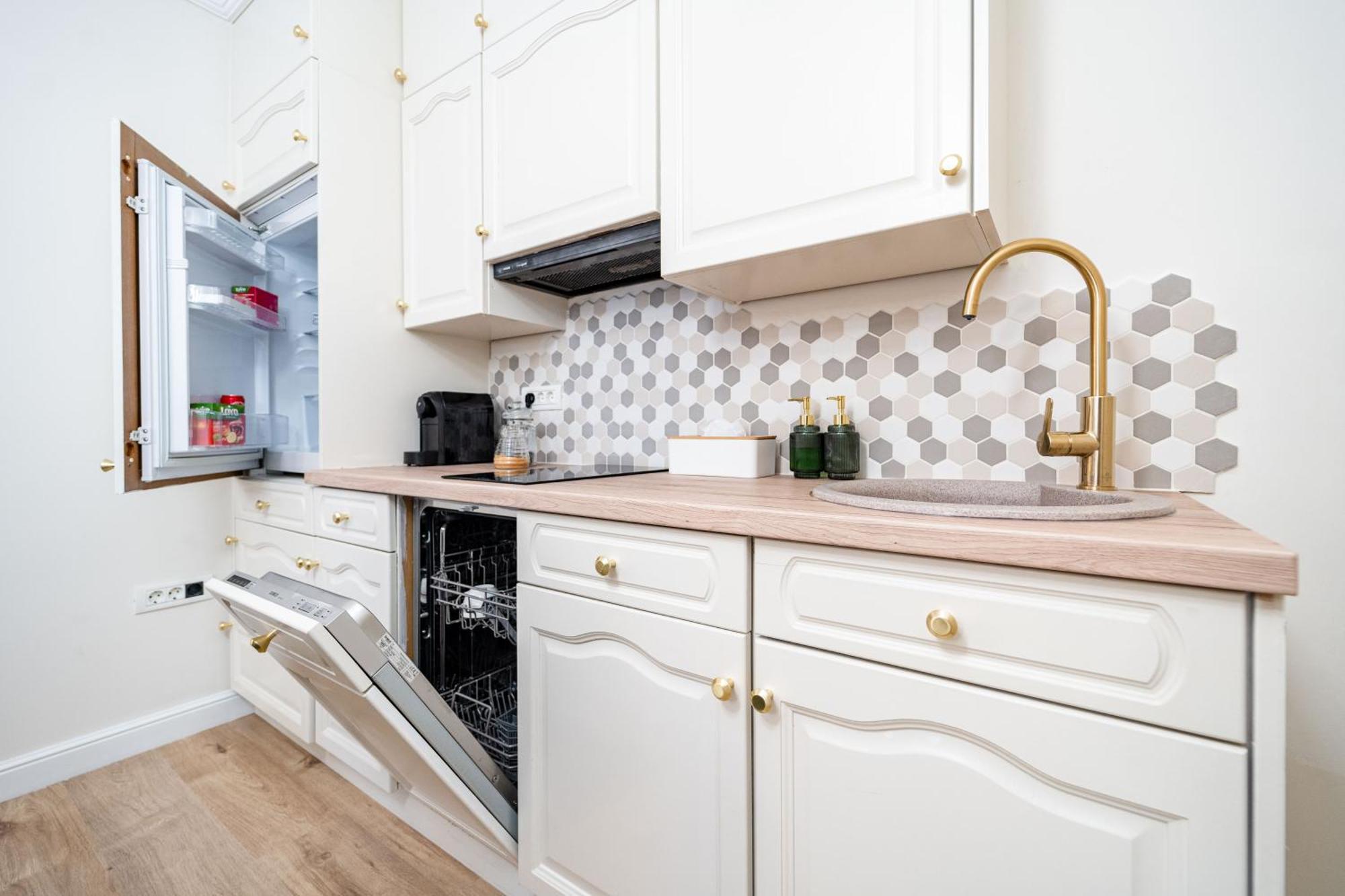 Confort Si Eleganta - Elit Lrl Apartament Timişoara